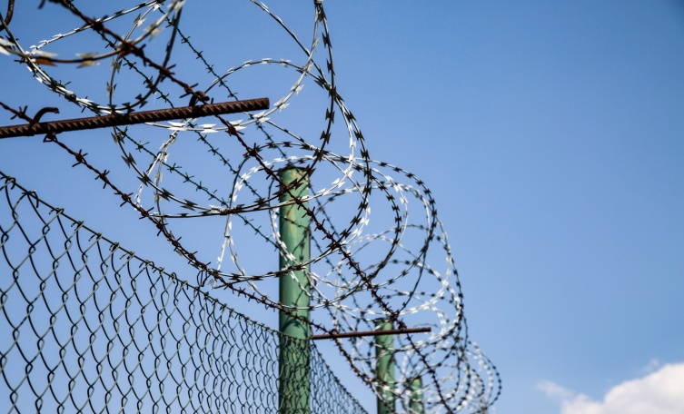 Impossible to Climb:How Our Reinforced Razor Barbed Wire Are Redefining Perimeter Deterrence