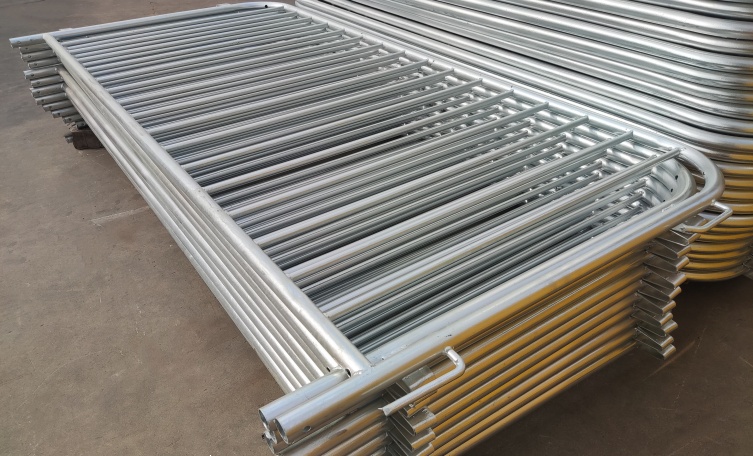 Crowd Control Barriers