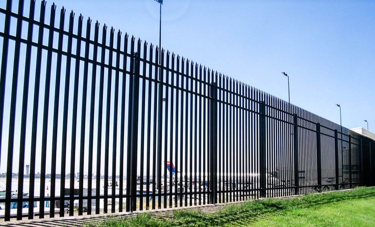 Palisade Fence Manufacturer OEM/ODM for Global